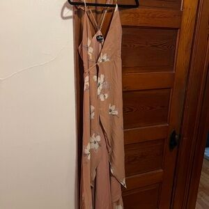 Lulus cap sleeve floral gown.